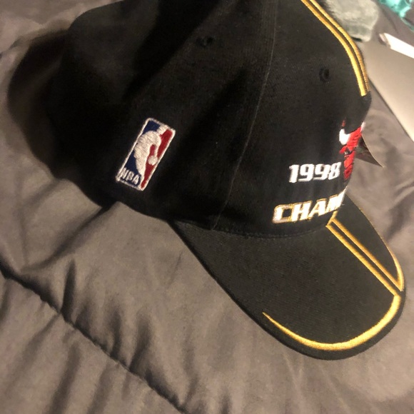 1998 Bulls Sports Specialties Snapback Vintage main image 4